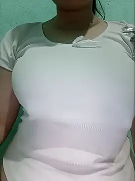 Shiny Babe online show from June 7, 5:22 am