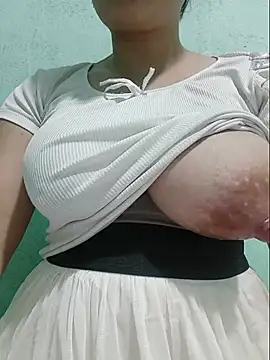 Shiny Babe online show from July 26, 7:04 am