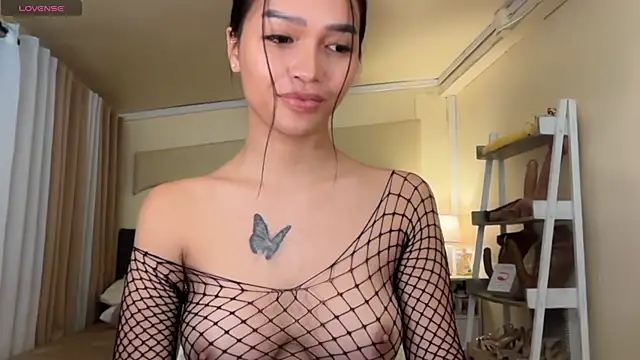  agatha143  online show from May 18, 4:07 am