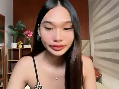 Snapshot of universal_slutt chatting on July 20, 11:18 pm universal slutt online show from July 20, 11:18 pm