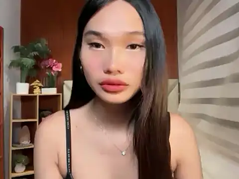 Snapshot of universal_slutt chatting on July 23, 11:35 pm universal slutt online show from July 23, 11:35 pm