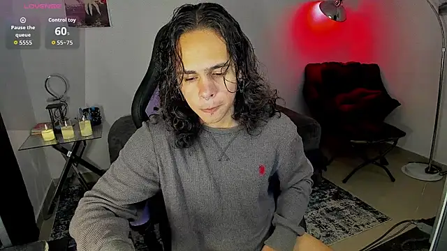 Maximiliano scoott   online show from November 28, 6:54 pm