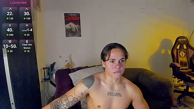 Maximiliano scoott   online show from February 24, 6:11 am