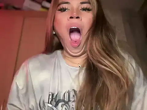 goddessofalltime online show from December 5, 4:21 am