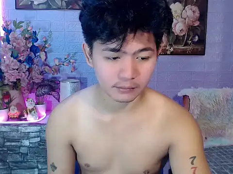 Snapshot of Albertx_Destroyer69 chatting on June 12, 4:00 am Albertx Destroyer69 online show from June 12, 4:00 am