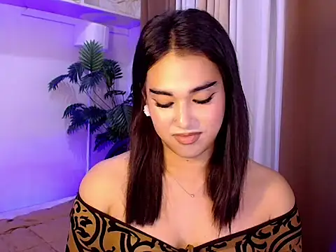 Snapshot of magnificent_kitana chatting on April 30, 9:52 pm magnificent kitana online show from April 30, 9:52 pm