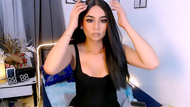 Zialustts online show from November 14, 3:55 pm