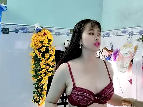 emgaixinhngoan online show from September 24, 12:08 pm