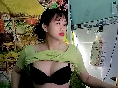 emgaixinhngoan online show from February 7, 5:44 am