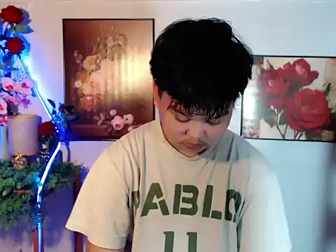 Reynelcock online show from July 28, 7:59 am