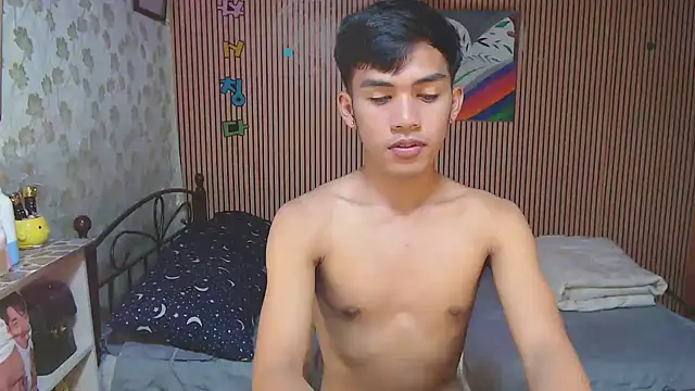 Snapshot of urhot_chany chatting on September 17, 10:06 am urhot chany online show from September 17, 10:06 am