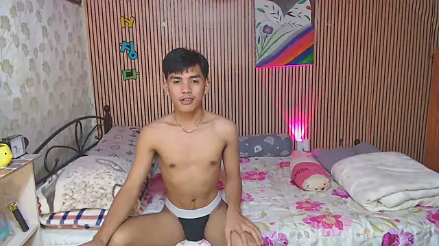 Snapshot of urhot_chany chatting on October 19, 6:30 pm urhot chany online show from October 19, 6:30 pm