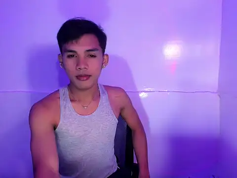 urhot chany online show from May 9, 7:41 pm