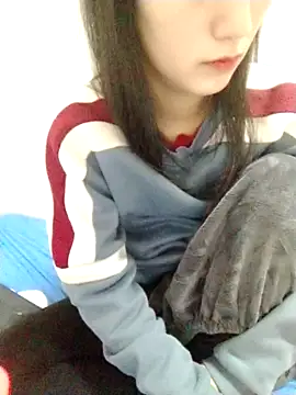 Kembong01 online show from December 20, 10:39 pm