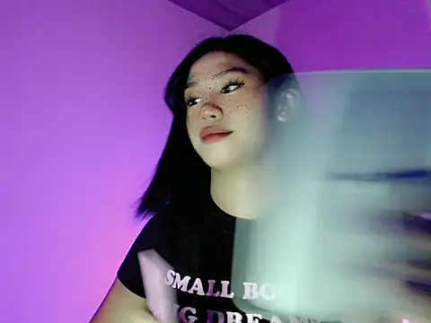 Maxine Sucks online show from October 11, 1:42 pm