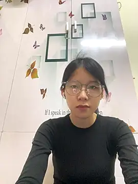 meomeo2k6 online show from November 19, 2:06 pm