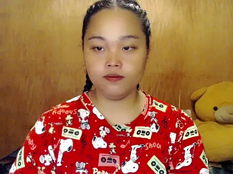  Lylia online show from November 1, 9:33 am