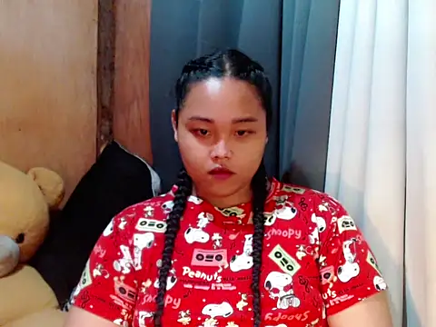  Lylia online show from December 2, 8:04 pm