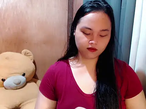 Snapshot of _Lylia chatting on February 17, 8:48 pm Lylia online show from February 17, 8:48 pm