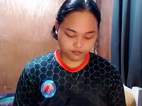 Snapshot of _Lylia chatting on March 6, 12:40 am Lylia online show from March 6, 12:40 am