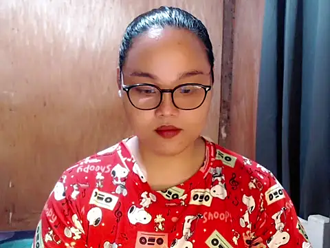 Snapshot of _Lylia chatting on March 8, 9:40 pm Lylia online show from March 8, 9:40 pm