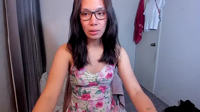 lucyshanex online show from September 30, 2:11 pm