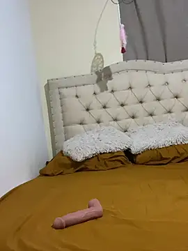aphrodite sexy online show from May 24, 11:43 pm