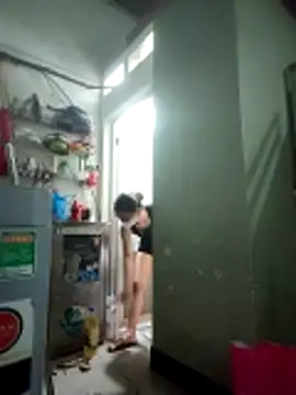 Du-Uyen online show from February 11, 8:08 am