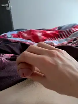 justhubert online show from September 12, 1:44 pm