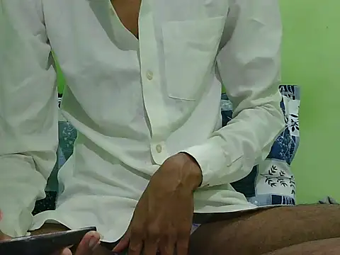 rockyy23boy online show from October 26, 12:49 am