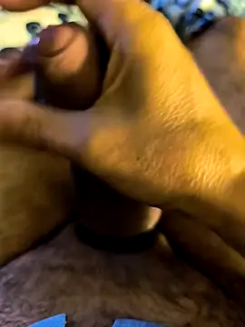 Snapshot of mariopene25 chatting on October 27, 1:37 pm mariopene25 online show from October 27, 1:37 pm