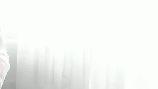 Snapshot of cute_elfy_ chatting on November 30, 12:42 pm cute elfy online show from November 30, 12:42 pm