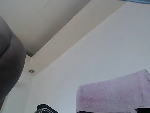 fantastic monica online show from February 23, 4:32 am