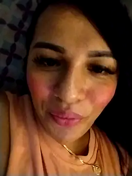 Snapshot of enoria1992 chatting on October 17, 5:59 pm enoria1992 online show from October 17, 5:59 pm