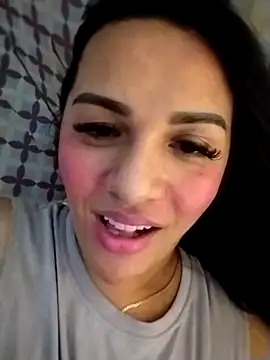 Snapshot of enoria1992 chatting on October 23, 11:57 pm enoria1992 online show from October 23, 11:57 pm