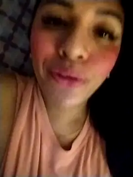 Snapshot of enoria1992 chatting on November 4, 7:13 pm enoria1992 online show from November 4, 7:13 pm