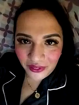 Snapshot of enoria1992 chatting on November 18, 5:34 am enoria1992 online show from November 18, 5:34 am