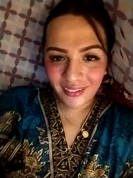 Snapshot of enoria1992 chatting on November 29, 8:39 am enoria1992 online show from November 29, 8:39 am