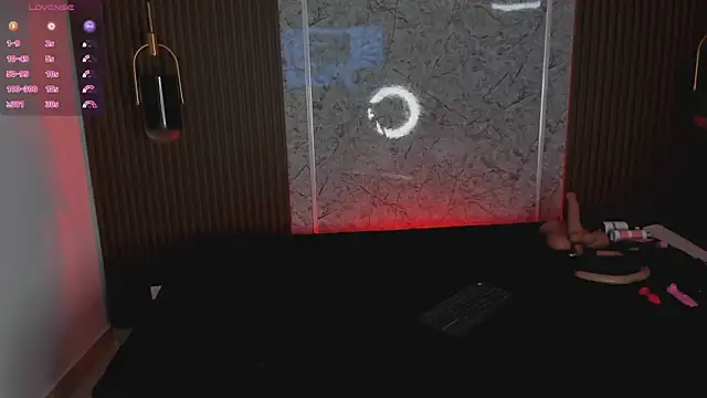 liah cleir online show from November 17, 6:35 pm