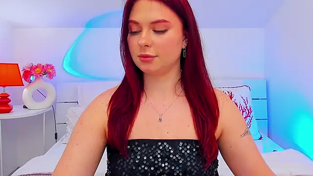 Snapshot of LizyBex chatting on April 6, 12:28 pm LizyBex online show from April 6, 12:28 pm