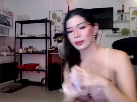 Snapshot of goddessofbigcock1234 chatting on September 20, 6:14 am goddessofbigcock1234 online show from September 20, 6:14 am