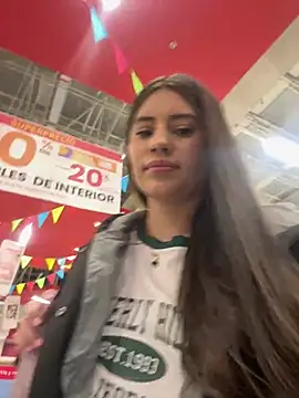 Isabella21  online show from February 10, 12:48 am