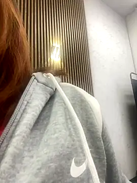 Snapshot of LorenBeiker- chatting on October 8, 11:52 am LorenBeiker- online show from October 8, 11:52 am