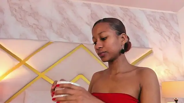 LorenBeiker- online show from December 18, 11:16 am