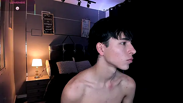 Christopher 77 online show from September 13, 8:19 pm