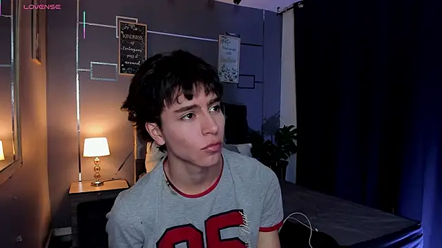 Christopher 77 online show from October 1, 3:18 pm