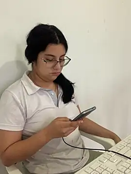 Velma star online show from October 9, 11:41 am