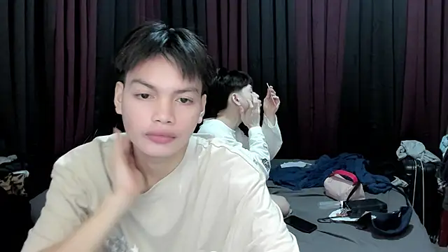 hotfreshdior online show from December 18, 8:15 pm