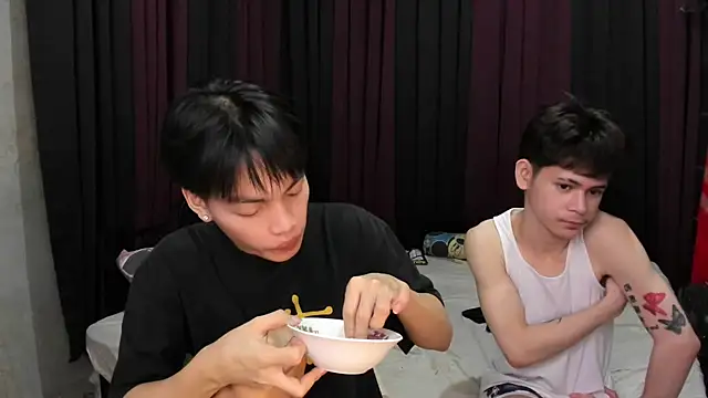 hotfreshdior online show from February 10, 1:15 pm