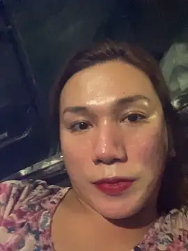 janna lamion online show from April 4, 11:08 am